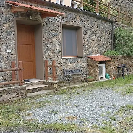 Sea-mountain Apartamento Varazze