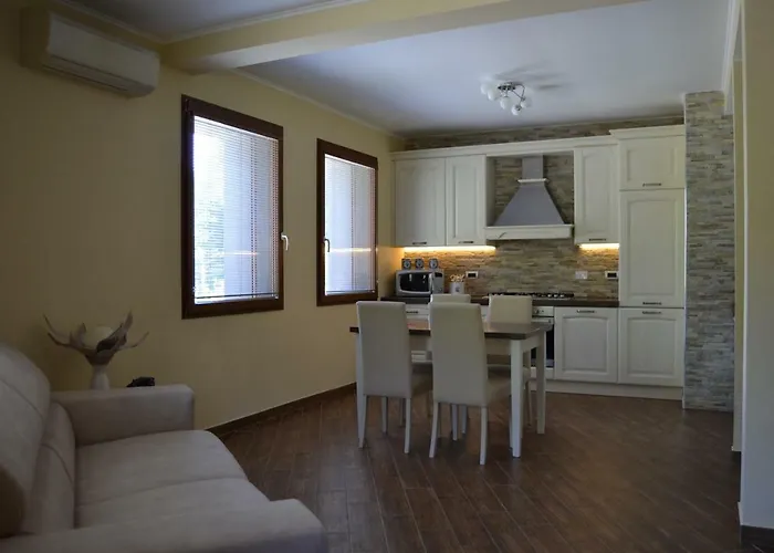 Sea-mountain * Varazze